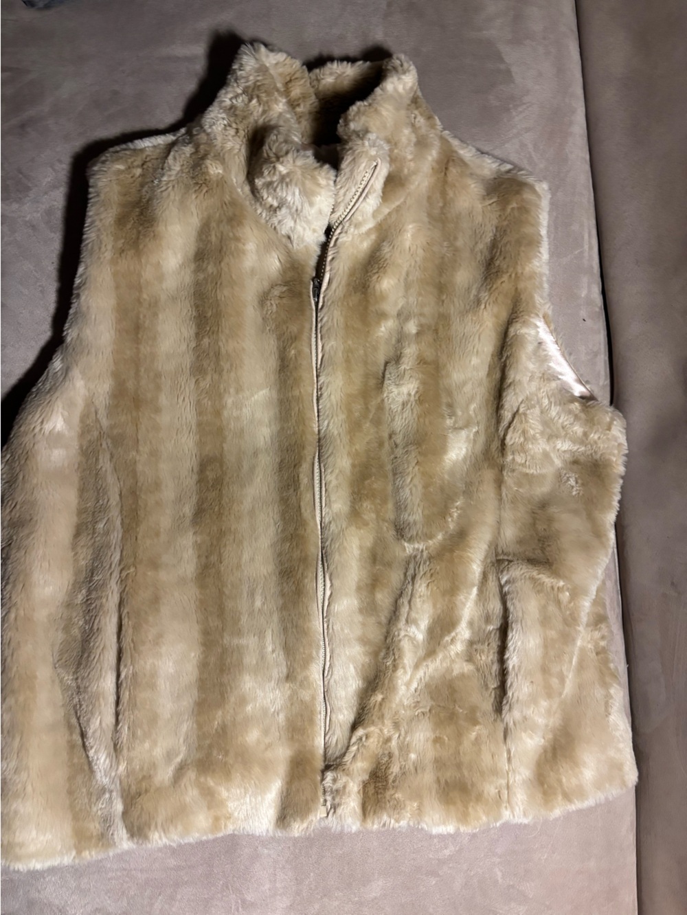 Faux Fur Zip-Front Vest - Tan